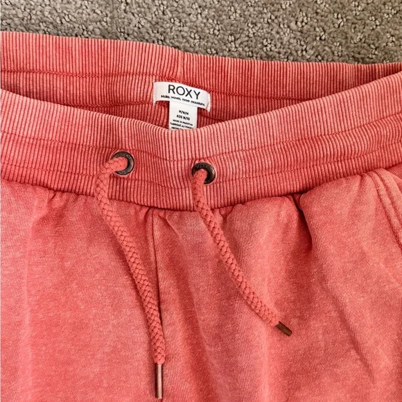 Coral Roxy Sweatpants Size Medium - Picture 2 of 3